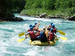 Visit to Naggar and White Water Rafting / Manali-Delhi by Overnight Volvo Bus